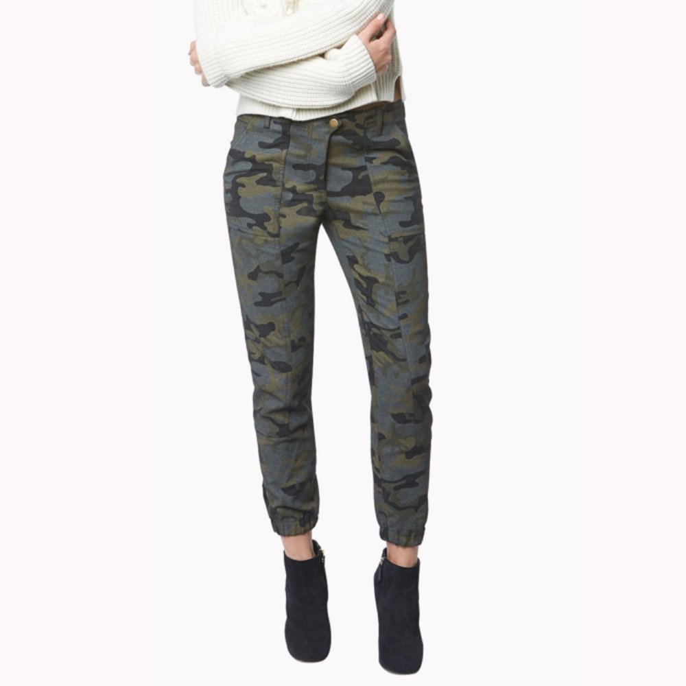 Veronica Beard ‘Field Cargo’ Camouflage Pants